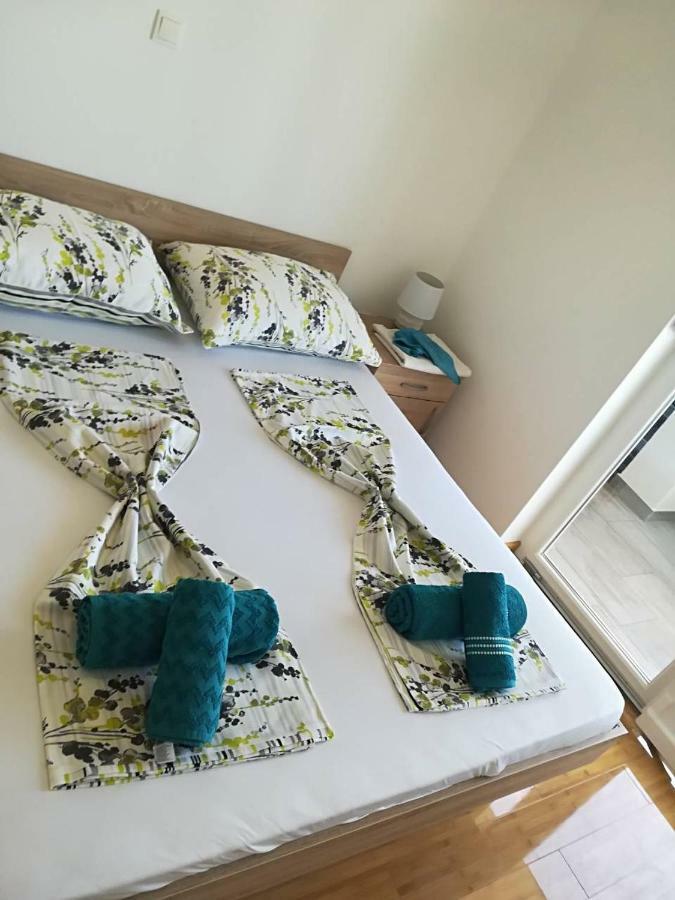 Apartman Dodo Novalja Extérieur photo